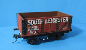 12115-K01 GRAFAR 7 Plank Wagon 'South Leicester' KADEE - UNBOXED