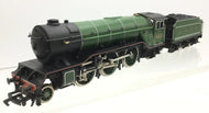 31-555 BACHMANN Class V2 2-6-2 4801 in LNER apple green (Darlington green) - BOXED