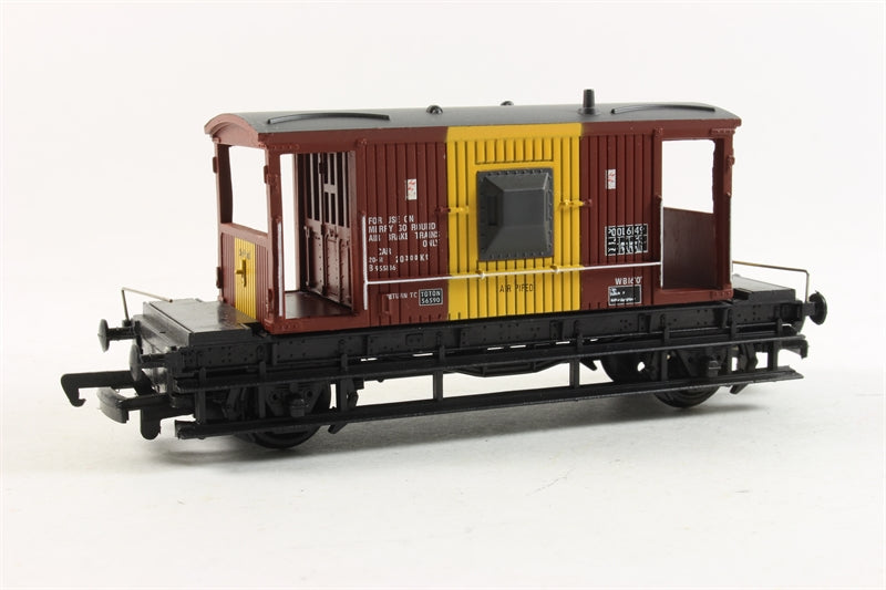 Copy of 33-354 BACHMANN 20 Ton 16ft. Standard Brake Van B954603 in BR Brown & Yellow Livery (Airpiped) - BOXED
