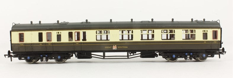 34-075C BACHMANN  60' 3rd class Brake coach 6706 in GWR Hawksworth Style Chocolate and Cream - BOXED