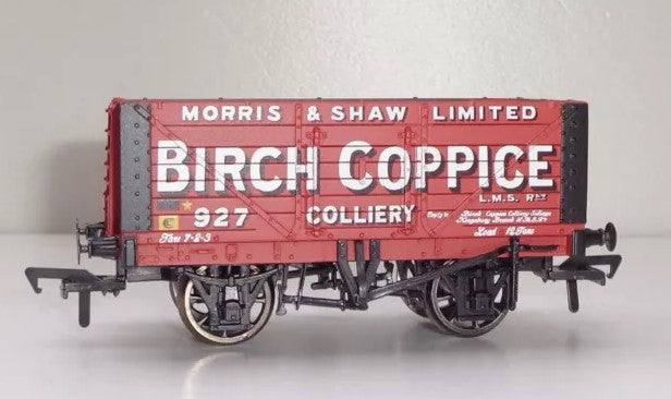 37-104 BACHMANN 7 plank wagon 
