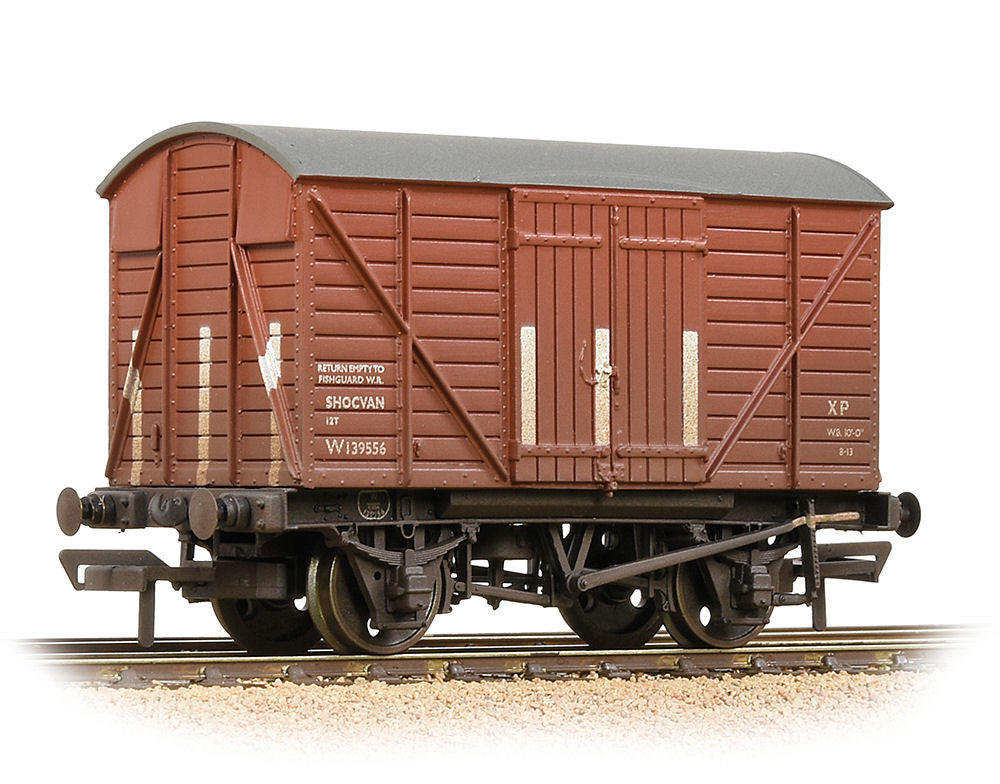 37-902B BACHMANN GWR 12 Ton Shock Absorbing Van, with plank ends, early  BR bauxite, weathered
