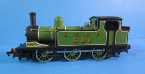 37054 MAINLINE LNER Class J72 0-6-0T 581 in lined apple green livery  - UNBOXED