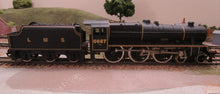 37074 HORNBY Class 5XP Jubilee 4-6-0 5687 "Neptune" in LMS Lined Black - BOXED