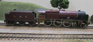 37092 MAINLINE  Class 6P Royal Scot 4-6-0 6127 "Old Contemptibles" in LMS Crimson - BOXED
