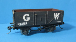 37405-K01 MAINLINE  7-Plank Open Wagon in GWR Dark Grey 06515 KADEE - UNBOXED