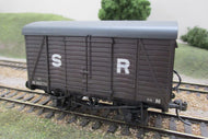38-070-K01 BACHMANN 12 ton Southern planked ventilated van in SR brown N48679. - KADEE - UNBOXED