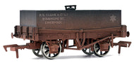 4F-032-010 DAPOL Rectangular Tank Wagon "CLARE LIVERPOOL" weathered