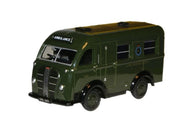 76AK014 OXFORD DIECAST Austin K8 Welfarer Ambulance "CIVIL DEFENCE" - UNBOXED