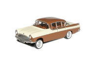 76CRE007 OXFORD DIECAST Regency Cresta Cream/Havana brown