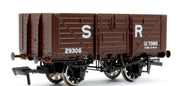 940001 RAPIDO 8 plank open wagon diag D1379 in SR brown (pre-1936) - 29306