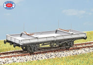 PC18 PARKSIDE LNER 21T Twin Bolster 1938 Wagon Kit -  includes metal wheels & transfers