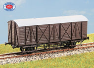 PC44 PARKSIDE GWR Bloater Fish Van - includes metal wheels and transfers