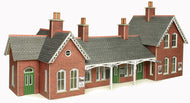 PO237 METCALFE Country Station - OO scale