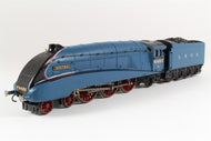R2154 Hornby Class A4 4485 "KESTREL" LNER Blue - BOXED