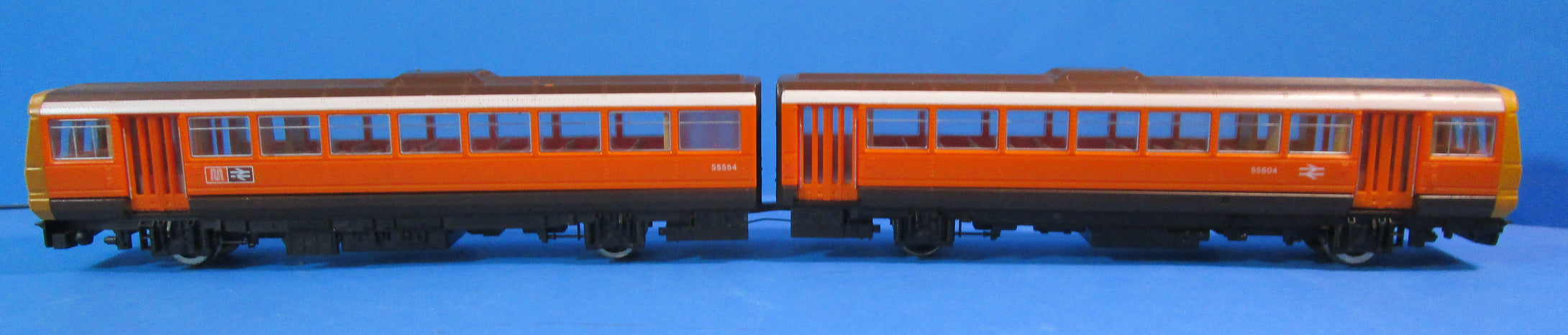 R297-P01 HORNBY Class 142 Pacer Twin Railbus 55604 - Greater Manchester PTE - UNBOXED