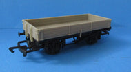 A8 DAPOL unpainted 3 Plank Wagon - Boxed
