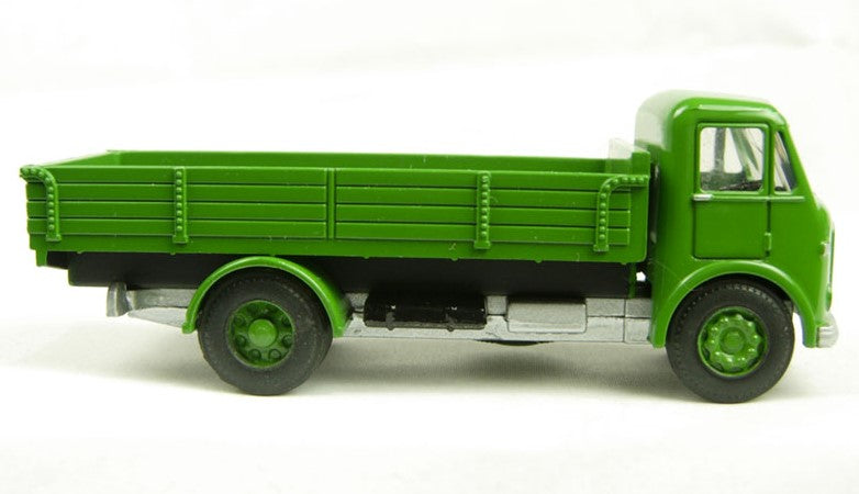 AMS-01 B-T MODELS AEC Mercury Twin Axle Dropside - green CEJ156