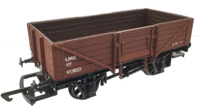 B3 DAPOL 5 plank open wagon LMS brown 413833 - BOXED