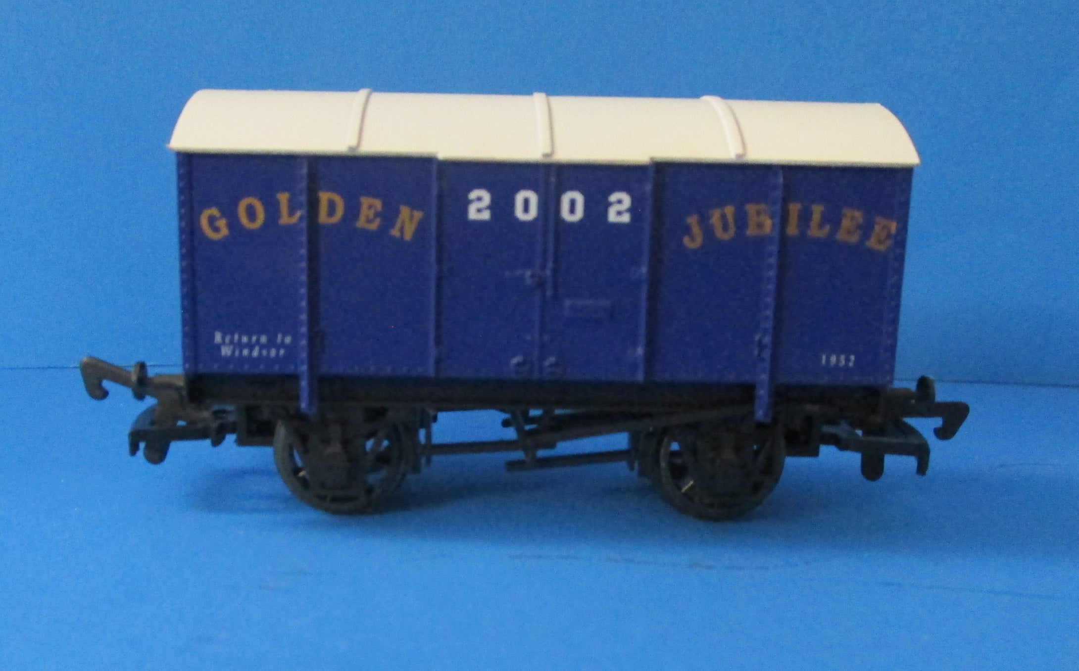 B513 DAPOL Gunpowder Van 