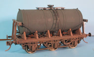 B719-K01 DAPOL 6 wheel tank wagon black - KADEE - UNBOXED