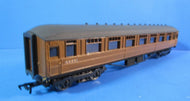 BMTC070 Gresley 61'6' Corridor compartment third - UNBOXED