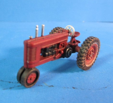 BMTV037 Tractor - UNBOXED