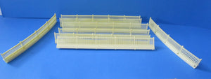 BP573 Hornby Platform fencing - 6 straight plus 2 end ramp sections