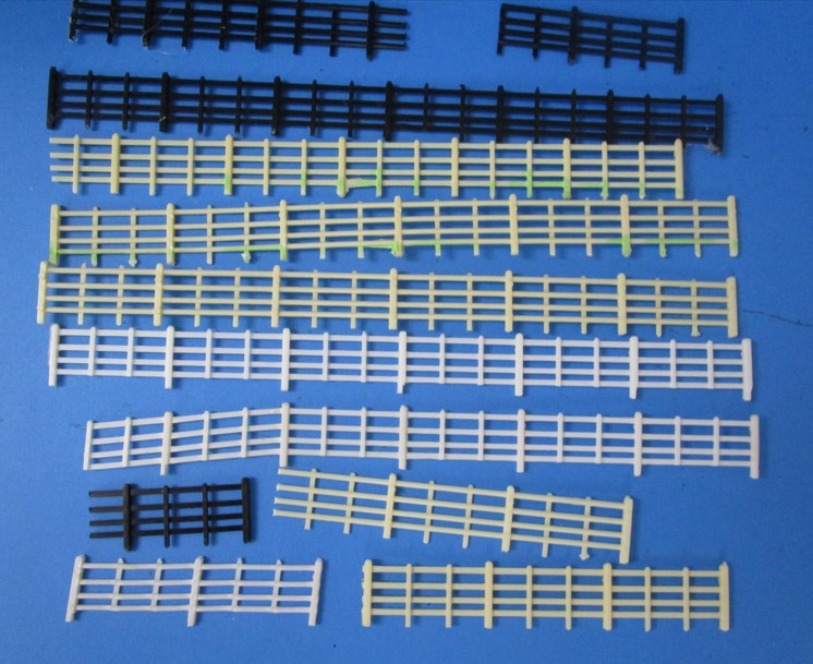 BP648 Assorted 4 Rail Fencing for fields or platforms