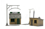 C011 DAPOL Trackside Buildings and Accessories (Plastic kit)