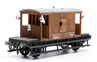 C038 DAPOL Brake Van kit with metal wheels and transfers