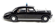 C504 B-T MODELS Riley Pathfinder (1953-1957) in "POLICE" livery with blue roof light