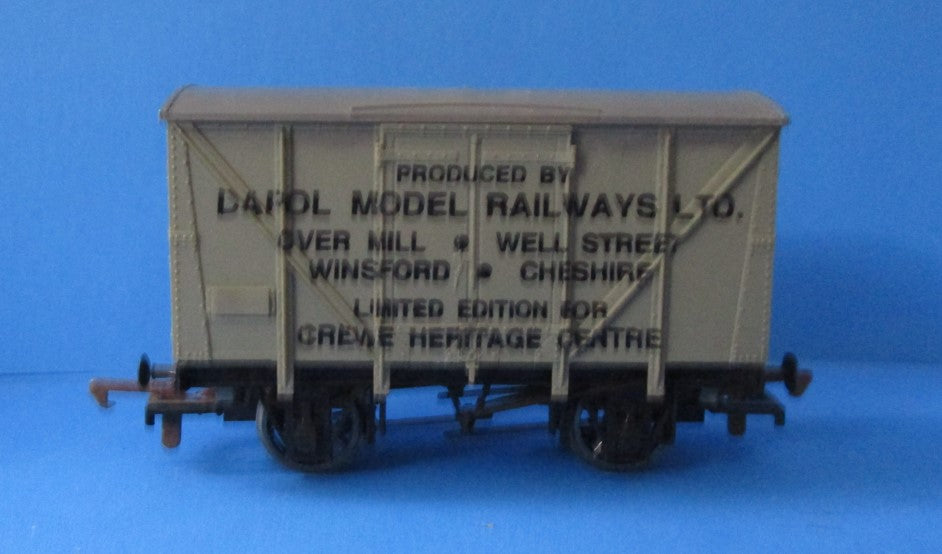 DSP-CHC DAPOL 12T Vent Van 