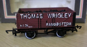 DSP9003 DAPOL 7 Plank Wagon "THOMAS WRIGLEY" - BOXED