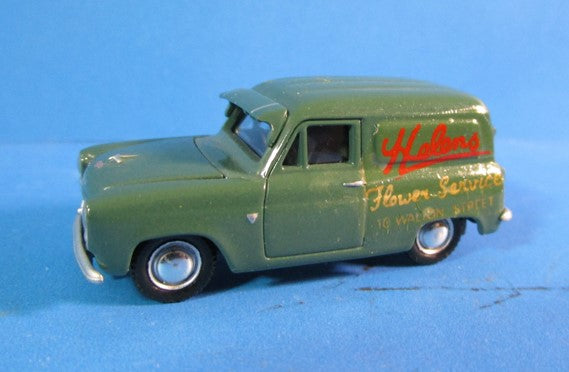 EM76676 CLASSIX Ford 300E Thames Van 7 CWT, mid green, sunvisor  - BOXED