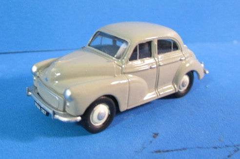 EM76820 CLASSIX Morris Minor 4 door in grey - BOXED
