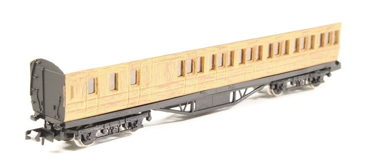 GF-0612 GRAHAM FARISH 57' suburban brake 3rd in LNER teak 34789 - BOXED