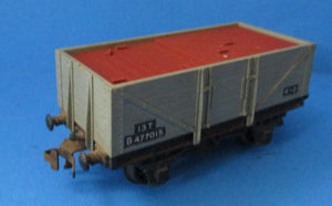 HD-32074B HORNBY DUBLO 13 Ton Standard Wagon BR with brick load - UNBOXED