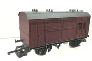 L305626 LIMA Horse box in LMS red - UNBOXED