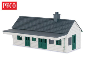 LK-200 PECO  Wooden Station Building - OO Gauge