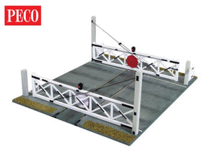 LK-750  PECO   Level Crossing Gates - O Gauge