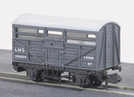 NR-45M PECO 10ft LMS cattle wagon, light grey, 294528 - UNBOXED N Gauge
