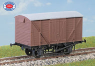 PC07A PARKSIDE BR 12T Goods Van (includes metal wheels and transfers)