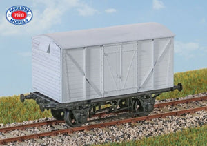 PC29 PARKSIDE BR Shock Absorbing Wagon - includes metal wheels and transfers