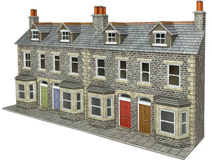 PO303 METCALFE Terraced House front in low relief in stone