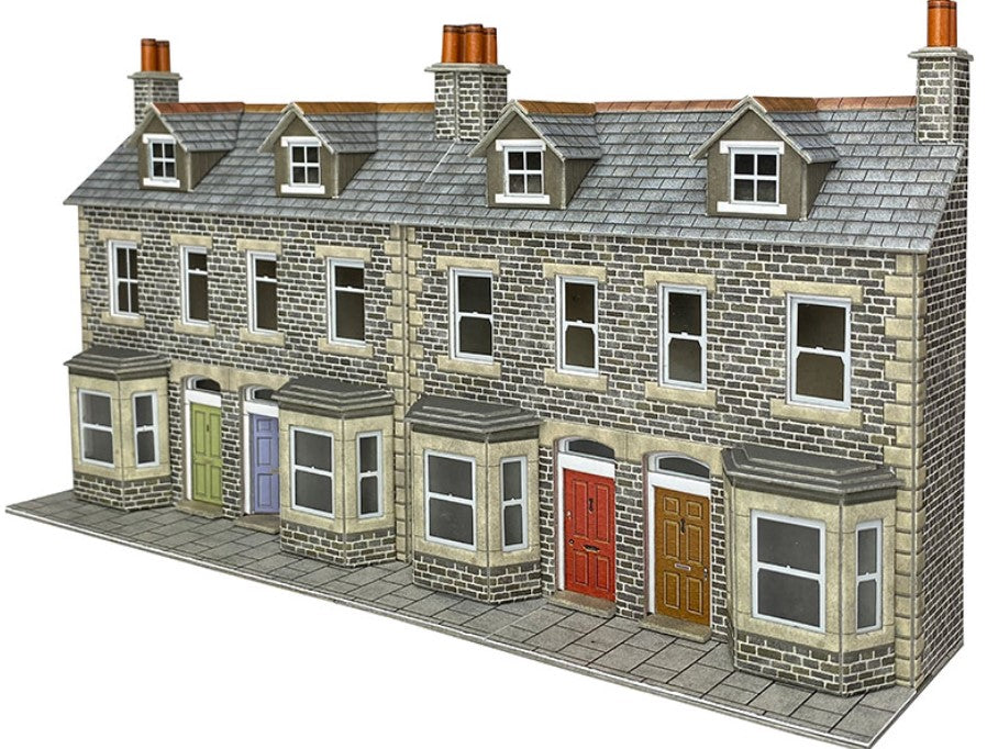 PO303 METCALFE Terraced House front in low relief in stone