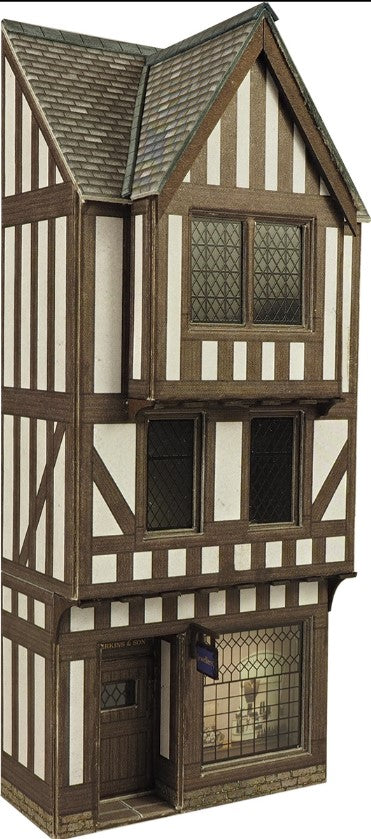PO421 METCALFE Low Relief Half Timbered Shop Front - OO scale