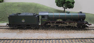 R060 HORNBY BR Class B17 4-6-0 "Leeds United" - BOXED