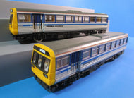 R103 HORNBY Class 142 'Pacer' 2-car DMU in Regional Railways livery - BOXED