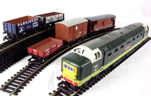 R1092 HORNBY CITY FREIGHT SET: Class 55, 3 open wagons, 1x Vent van, 1 x brake van complete with Canadian approved Power supply  - BOXED